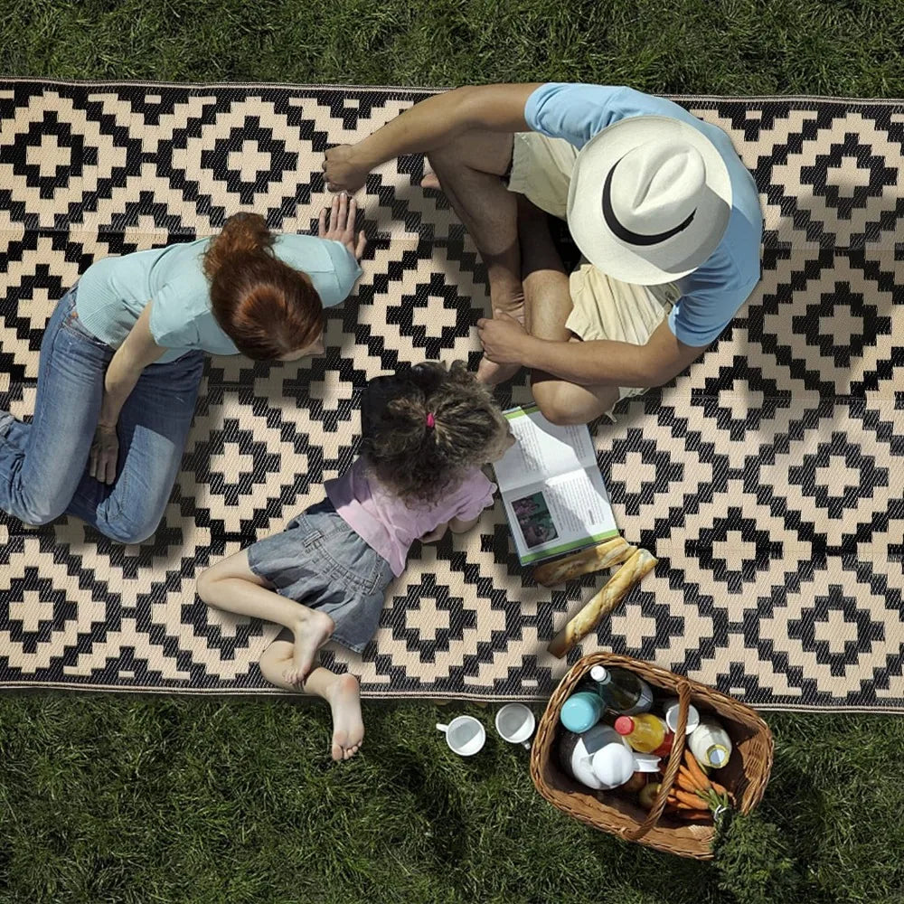 Outdoor/Indoor Reversible Rug